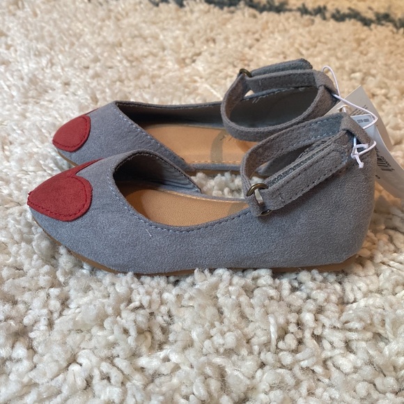 Old Navy | Suede Heart Flats with Ankle Strap - Picture 2 of 7